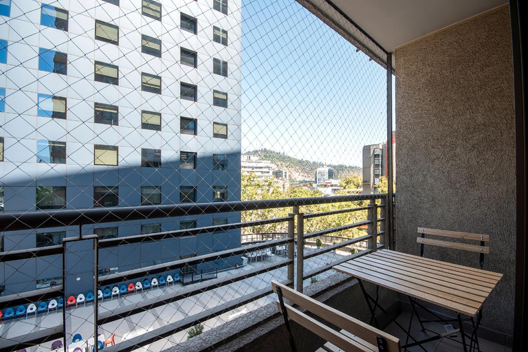 Balcony/terrace 2, Diego de Velasquez Apartments by Mr BnB, Santiago