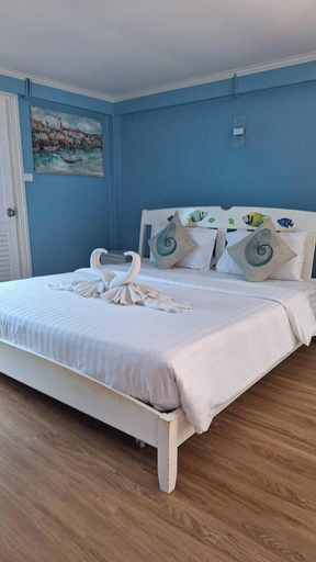 Bedroom 2, IP PlUS BEACH RESORT, Pattaya