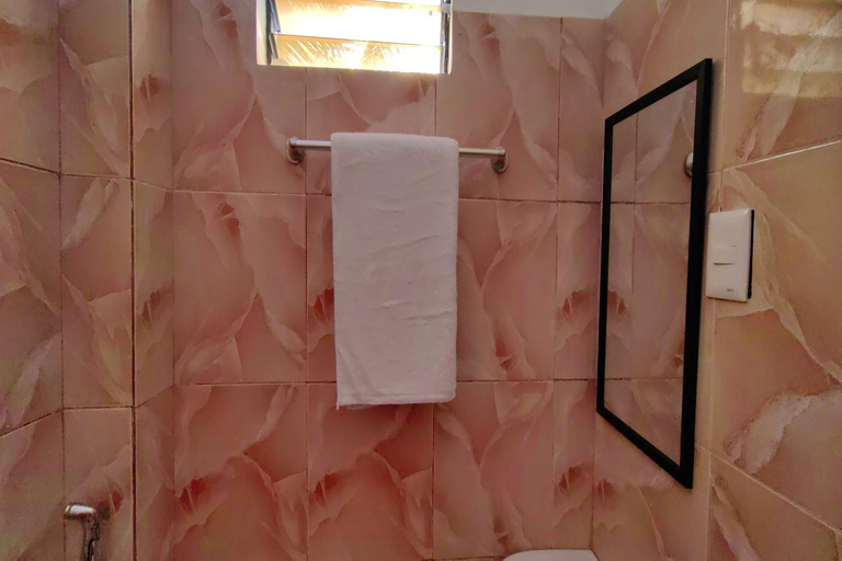 Bathroom 3, Kamalay Pension House, Puerto Princesa City