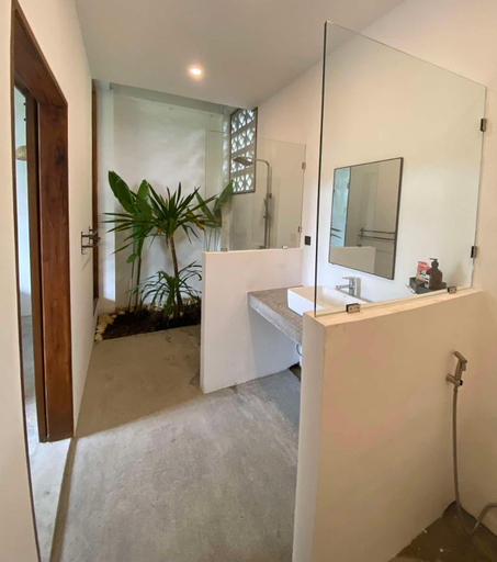 Bathroom 5, isla COAST Siargao, General Luna