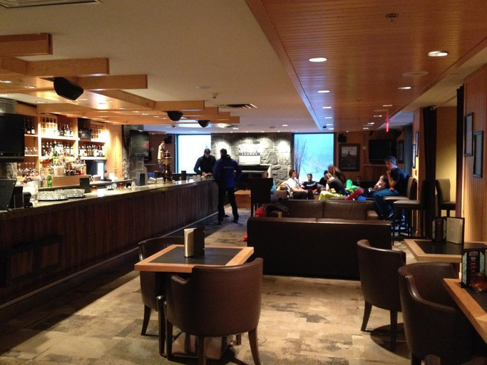 Food & Drinks