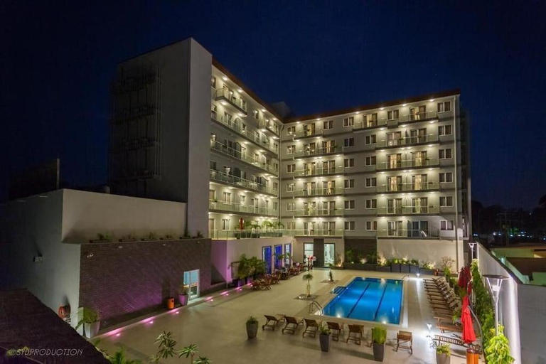 Exterior & Views, Millenium Suites, Conakry