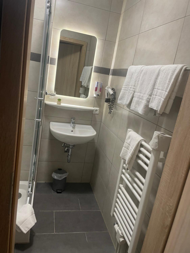 Bathroom 3, City Garni Hotel, Ostallgäu