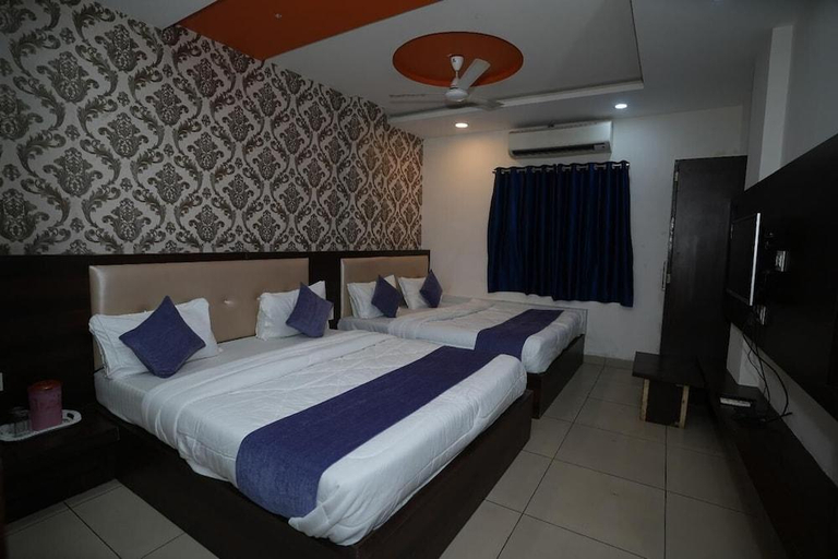 Bedroom 3, Hotel Shri Vijay Palace, Ujjain