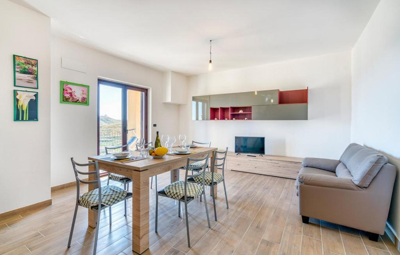 4, Badolato Apartments, Catanzaro