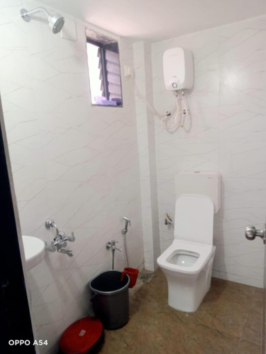Bathroom 3, Jai Swaminarayan homestay , Narmada