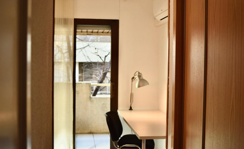 Others 5, Residencia Universitaria Pare Claret, Girona