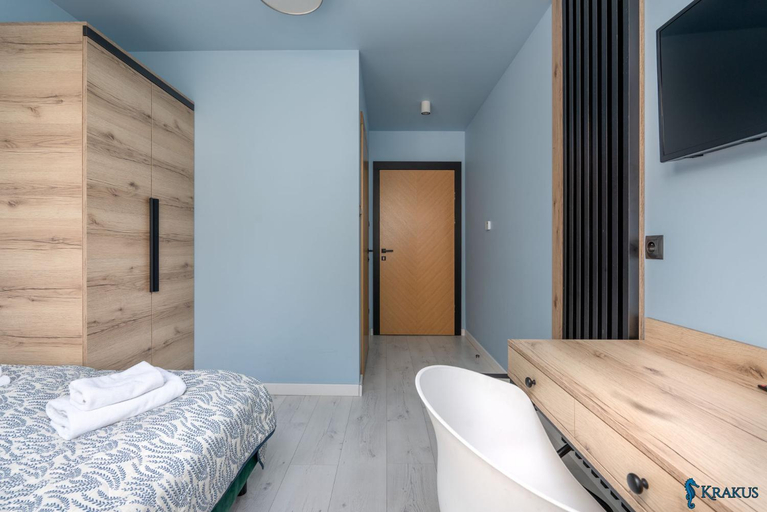Bedroom 4, OW Krakus I - pokoje i domki, Nowy Dwór Gdański