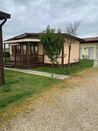 Exterior & Views 2, Agriturismo La Palazzina, Verona