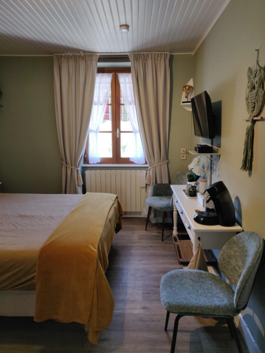 Bedroom 3, Auberge de La Chaloire, Saône-et-Loire