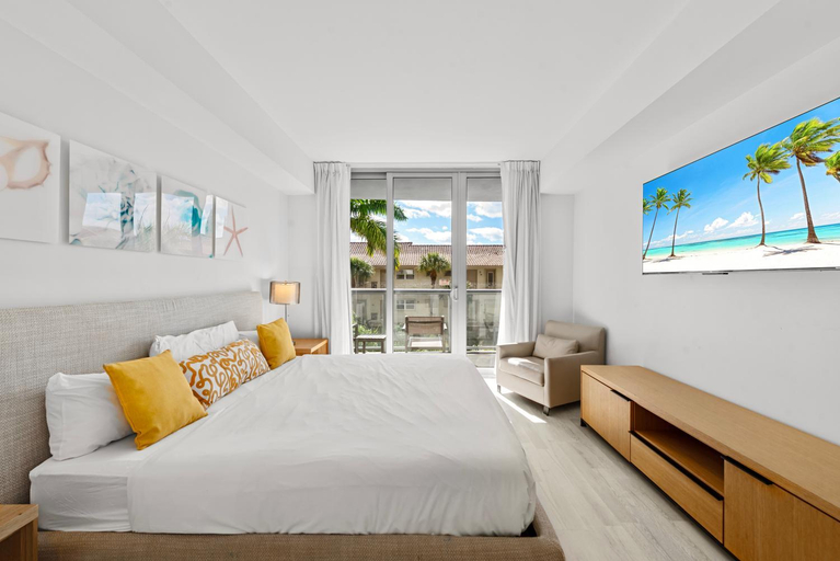 Others 4, Water View Building With Pool - 5-Min Walk To The Beach, Broward