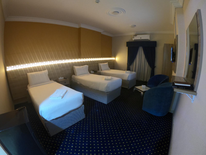 Bedroom 3, Durat Taiba Hotel, Al Qatari Mosque, Makkah
