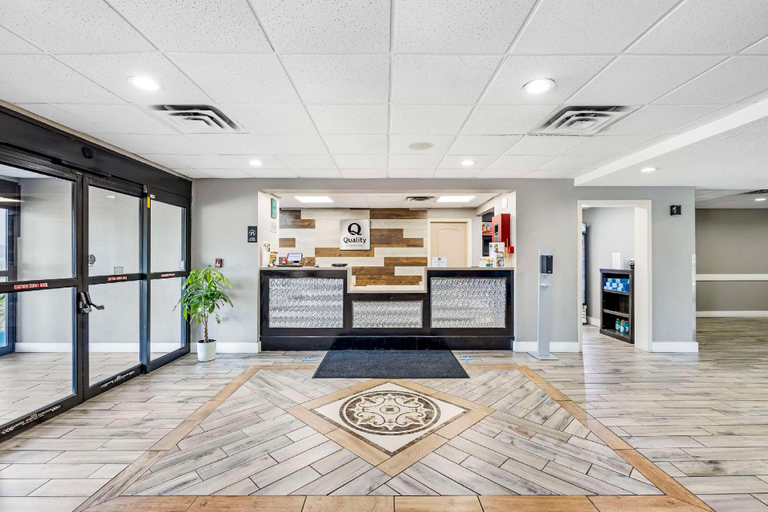 Public Area 2, Quality Inn Clarksville - Exit 11, Montgomery