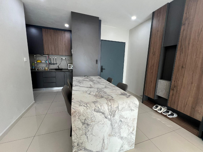 Surrounding environment, Closed dont book, Kinta