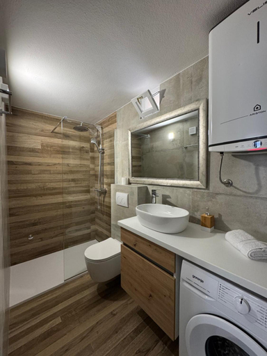 Bathroom 2, Apartments Bepina, Split