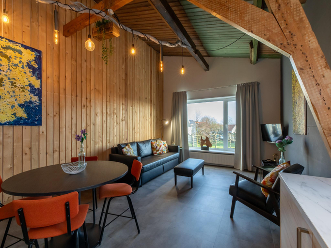 Others 5, Apartment in Koudekerke near Sandy Beach, Veere