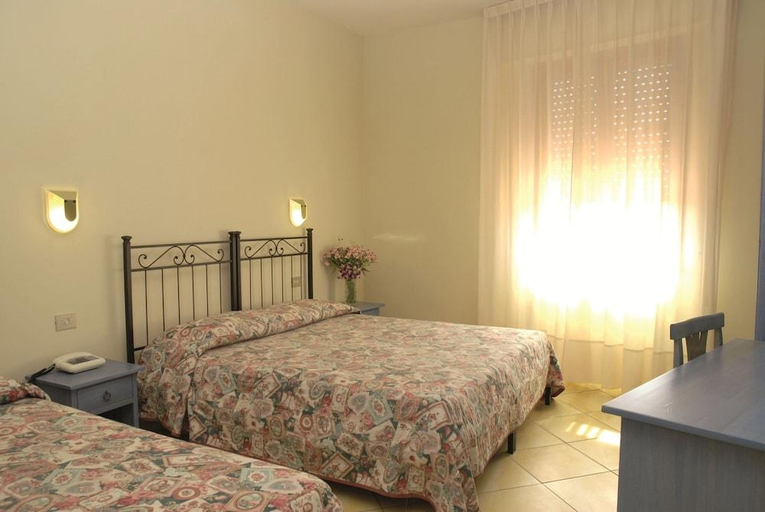 Bedroom 3, Hotel Ismaele, Siena