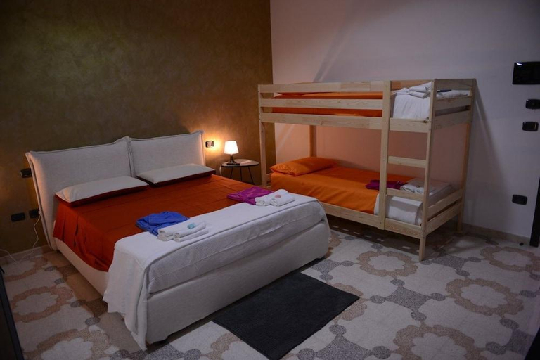 Bedroom 4, Bed and Breakfast Mazzini, Lecce
