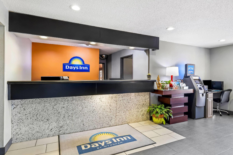 Public Area 2, Days Inn by Wyndham Black River Falls, Jackson