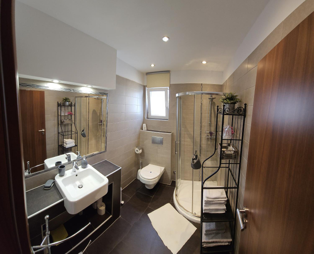 Bathroom 3, Acapella soba, Crikvenica