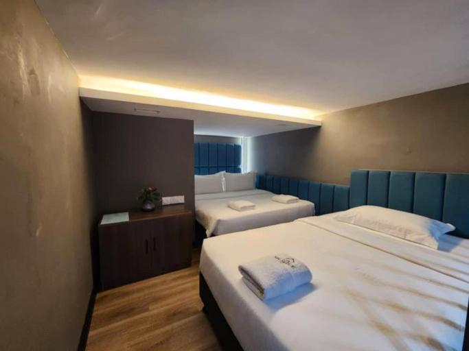 Bedroom 2, ZEN Rooms My Space Capsule Hotel, Semporna