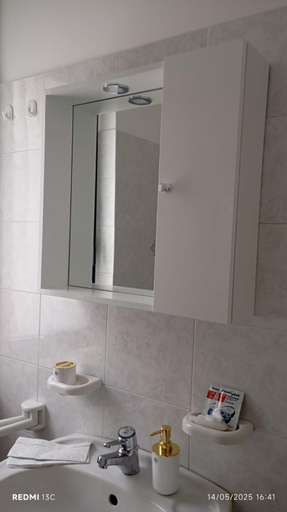 Bathroom 3, Holiday Grivi, Enna
