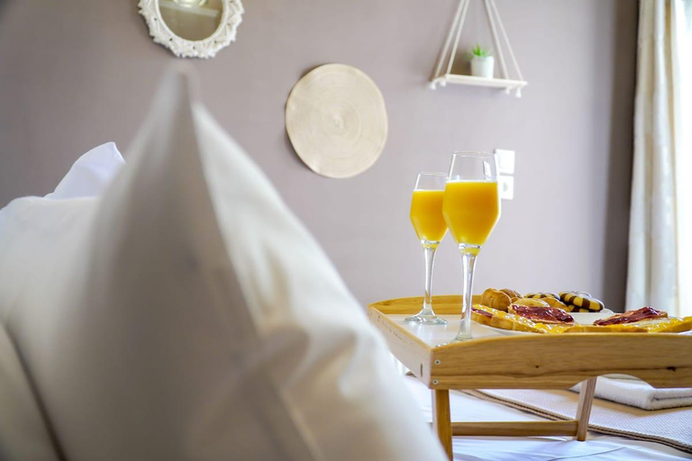 Food & Drinks 5, Cozy Artemis House Near Athens Airport, Attica