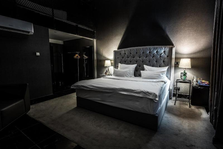 Bedroom 2, Black Hotels Koln, Köln
