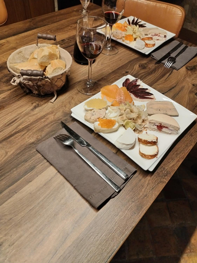 Food & Drinks, Chambre d'hotes de la dame blanche, Dordogne