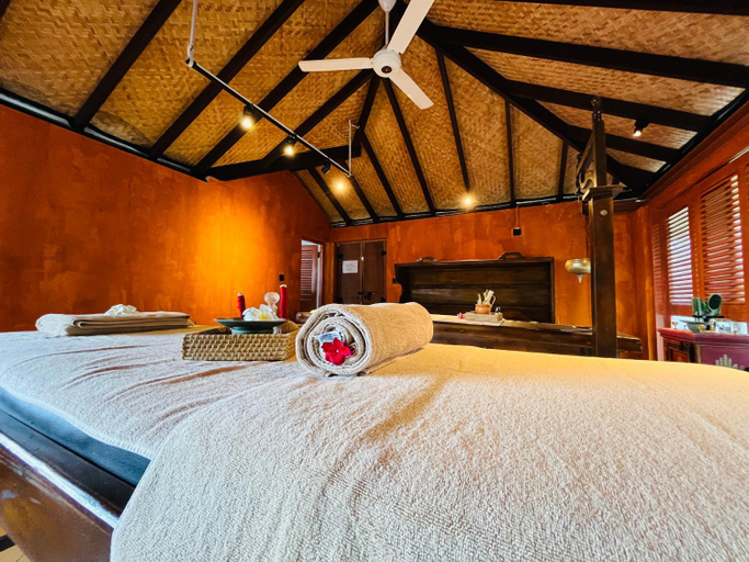 Bedroom, Ravana Garden, Ambalanthota