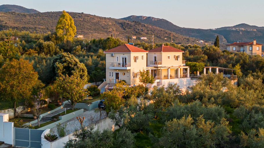 3, Ridomo Sea View Villas Camellia & Jasmine, Peloponnese