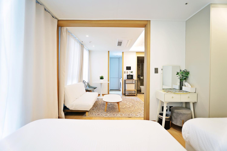 Bedroom 2, Elbon the stay by the beste, Haeundae
