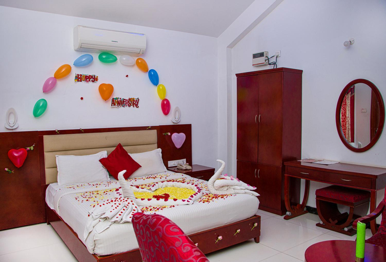 Bedroom 2, HOTEL ARADHANA INN, Salem