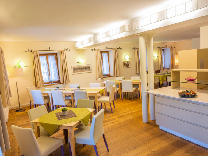 Food & Drinks 3, Die Schmiede, Amstetten