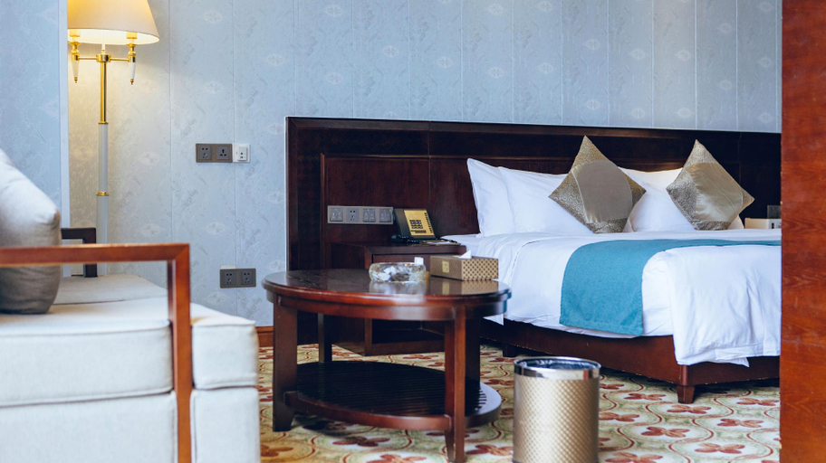 Bedroom 2, Manhatton Hotel Beihai, Beihai
