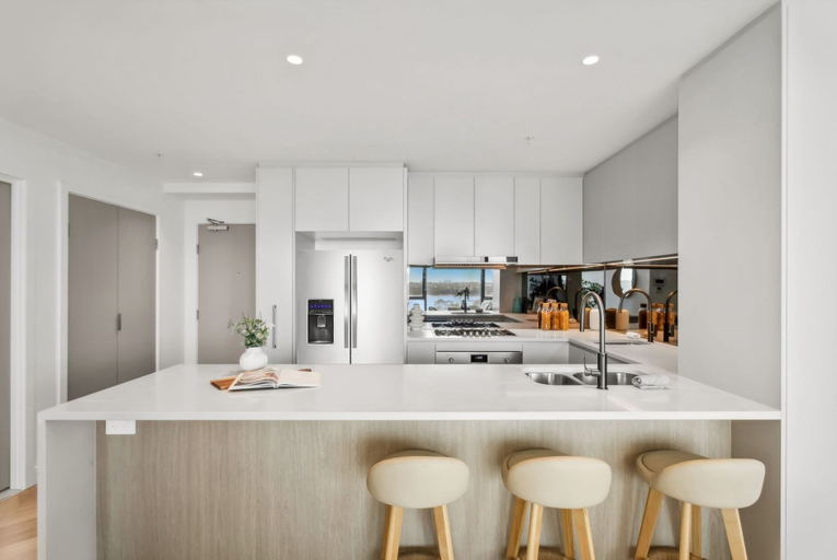 Others 5, Kozyguru | Rhodes | Water View 3Bedrooms Apt, Sydney