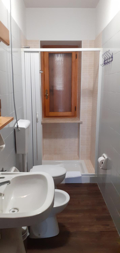 Bathroom 2, Casa Quokka, Torino