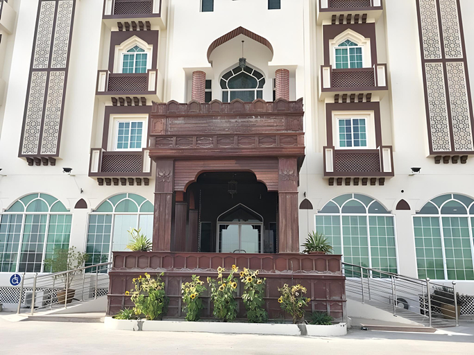 Others 5, Safari Hotel, Nizwa