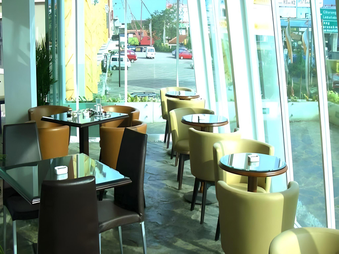 Food & Drinks, Pesona Hotel Cikarang, Cikarang