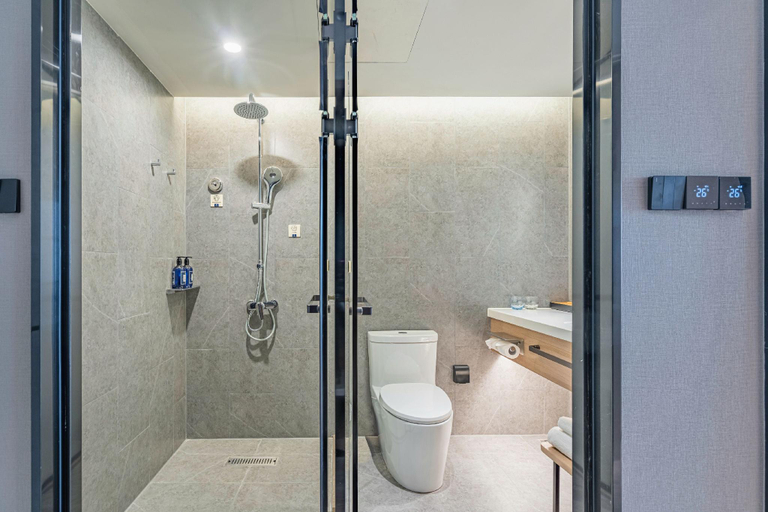 Bathroom 3, JI Hotel Changji Oriental Plaza, Changji Hui