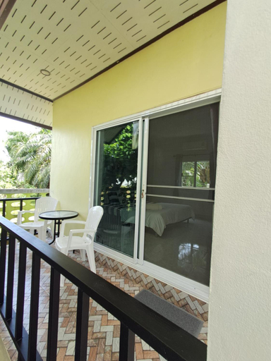 Others 5, Bed & Breakfast To-Co, Sichon