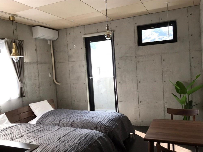 Bedroom 2, Treeside Hotel & Apartment, Yugawara