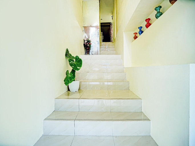 Others 3, OYO 90331 Hotel Toba Shanda, Simalungun