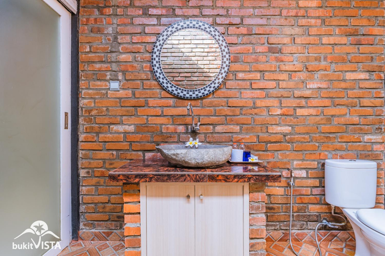 Bathroom 2, Asri Village by Bukit Vista, Badung