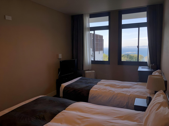Bedroom 3, INFINITO HOTEL & SPA Nanki-Shirahama, Shirahama