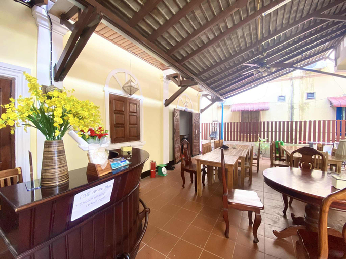 Food & Drinks 4, That Luang Place House, Luang Prabang