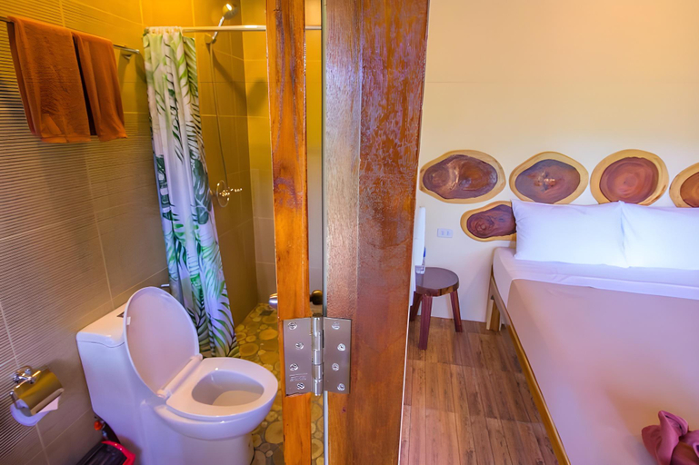 Bathroom 4, Khao Sok River Home Resort, Phanom