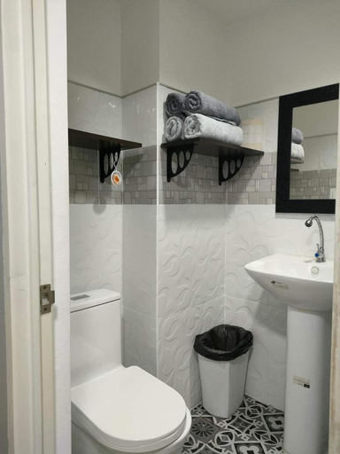 Bathroom 3, Cebu Stay Rental - Sunvida Tower Residences, Cebu City