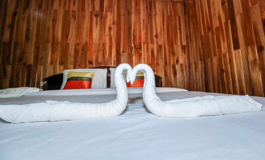 Bedroom 2, Palm Suay Resort, Khao Saming