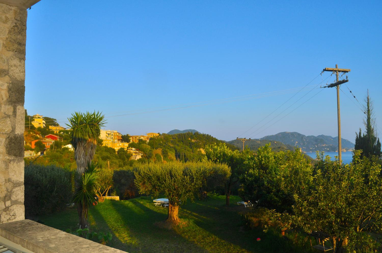 Others 5, House Lemoni, Apartment B - Pelekas, Corfu, Ionian Islands